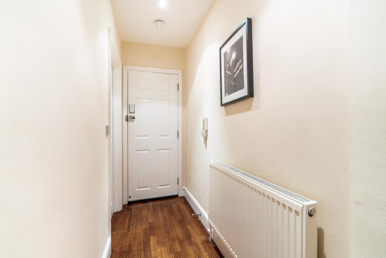 One Bedroom Flat In Bush Hill Park Enfield Ngoại thất bức ảnh